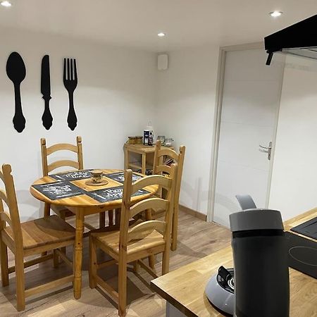 Appart 2 Pieces 35M2,Centre Ville, Parking Gratuit Bourges Extérieur photo